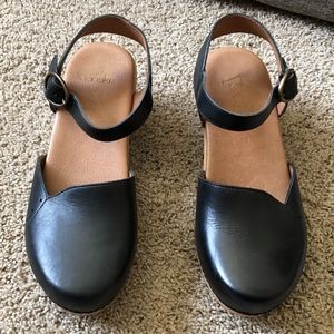 Dansko Black Clog Sandal Size 40